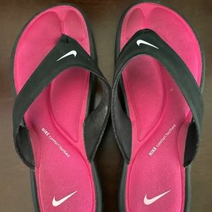 Women’s Nike Flip flops